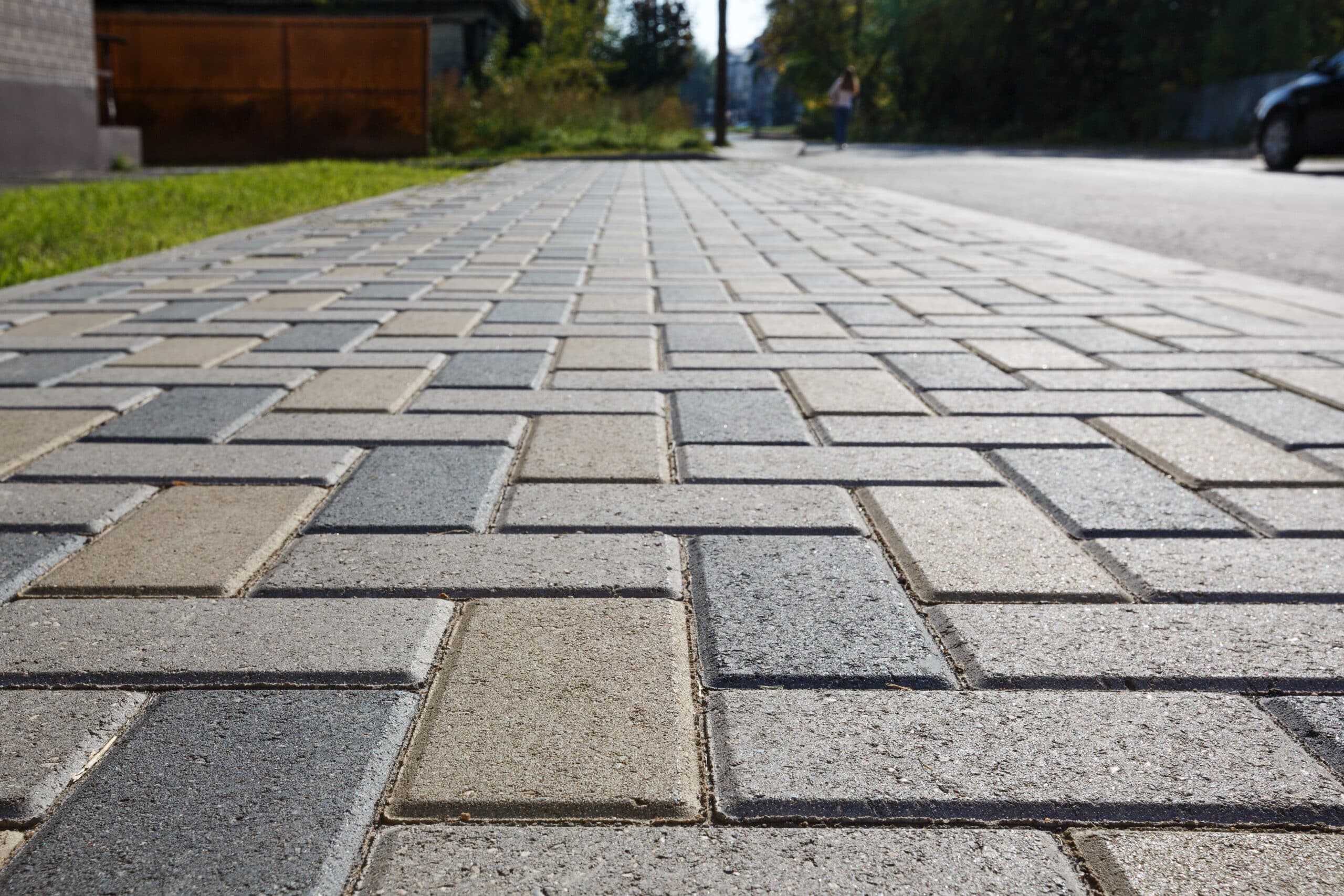 Allée de maison en pavé